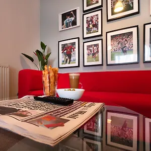 Accessible 2 Bedrooms Flat + P Apartment